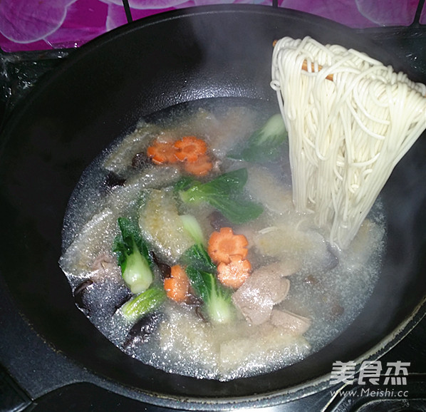 Nanjing Big Bowl Small Noodles recipe