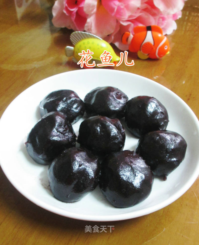 Black Rice Noodle Dumplings recipe