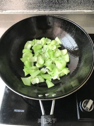 Vegetarian Stir-fried Rapeseed recipe