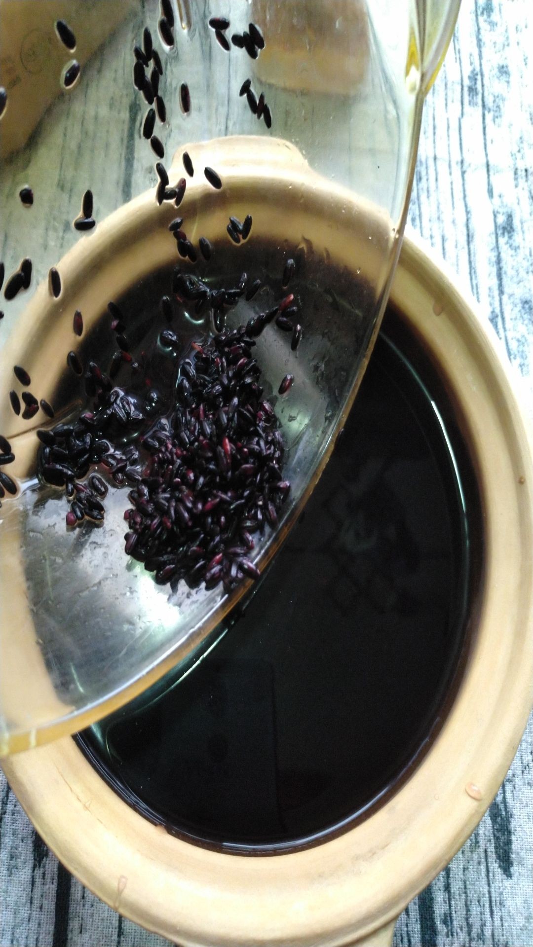 Osmanthus Black Rice Porridge recipe