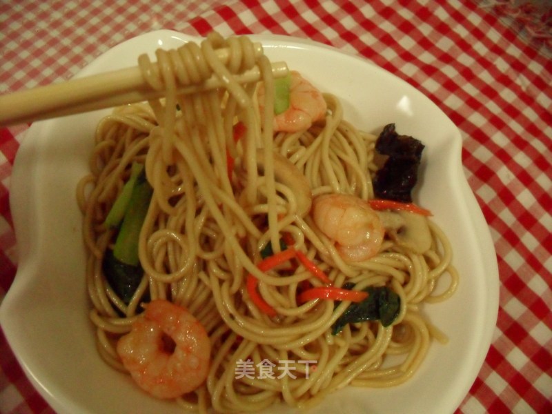 Fried Noodles with Shrimp recipe