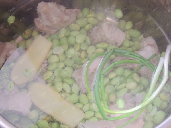 Edamame Pork Ribs Soup recipe