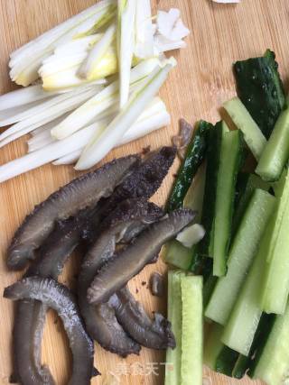 Fried Sea Cucumber with Cucumber recipe