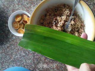 Salted Egg Yolk Zongzi recipe