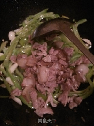 Stir-fried Pork with Green Peppers recipe