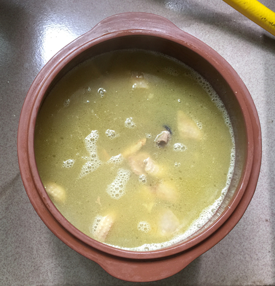 Cordyceps and Hualien Seed Chicken Soup recipe