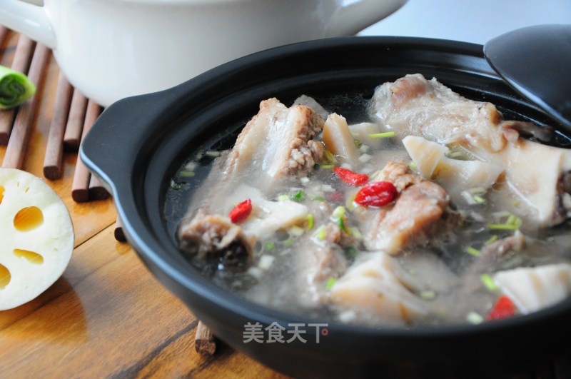 Pork Ribs and Lotus Root Soup recipe