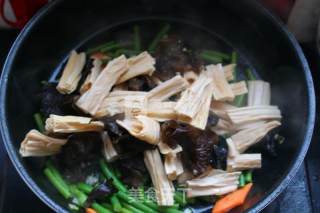 Stir-fried Yuba with Mixed Vegetables recipe