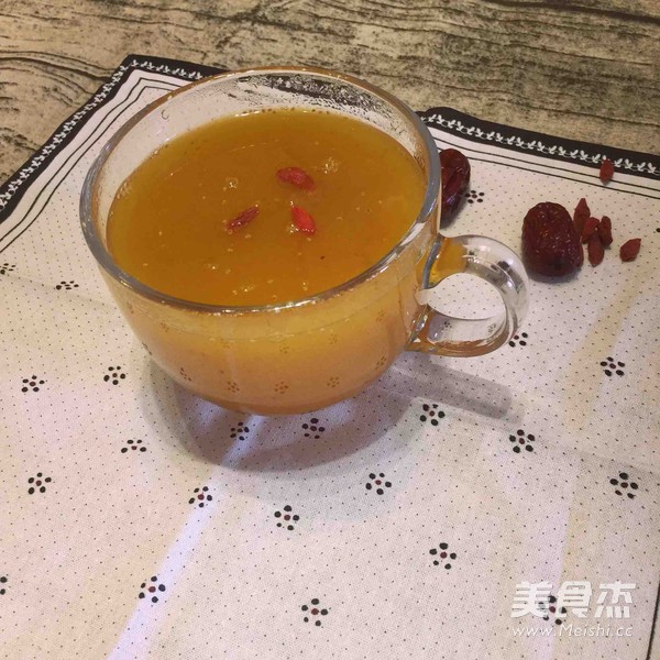 Tremella Lotus Soup (juicer Version) recipe