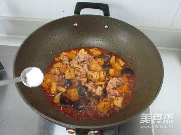 Tofu with Mushroom Minced Meat recipe