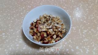 Soy Milk with Red Dates, Walnuts and Wolfberry recipe