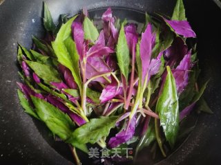 Braised and Stir-fried Purple Back Vegetables recipe