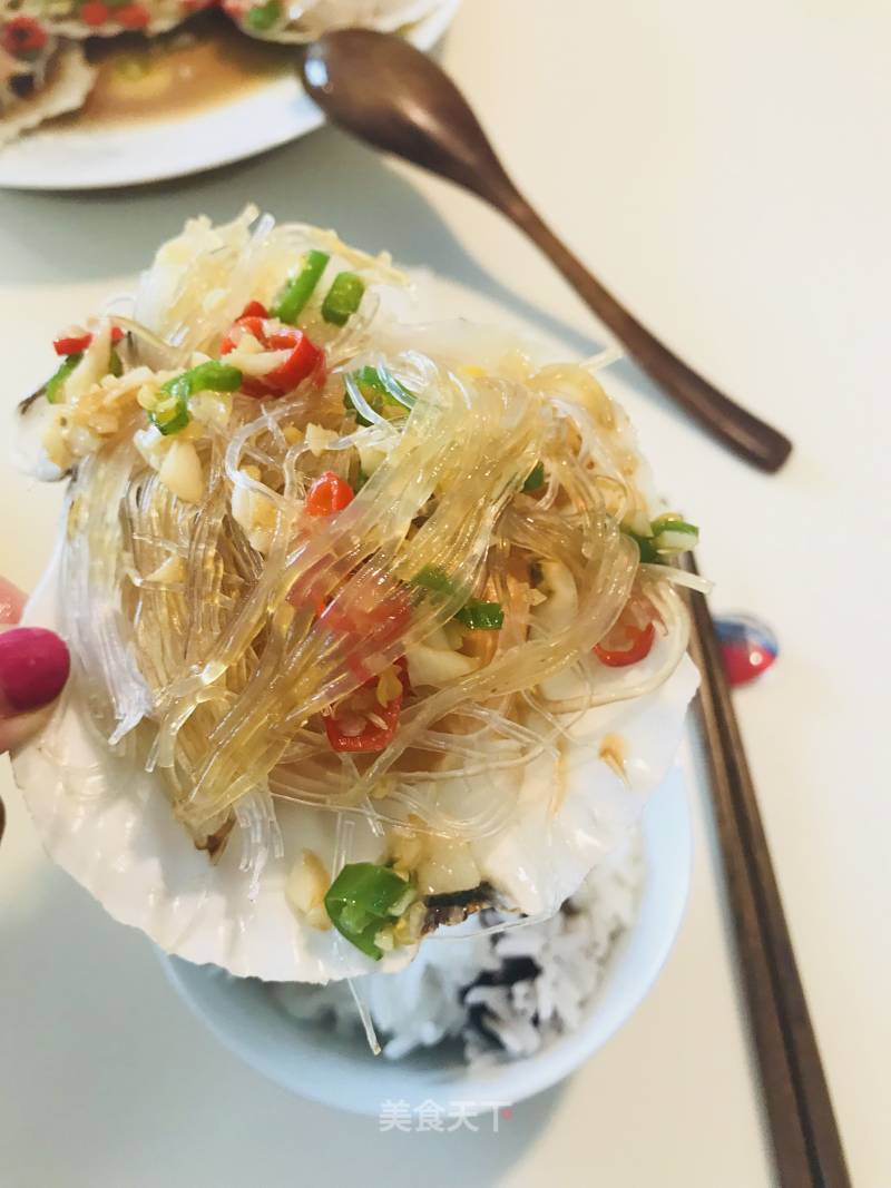 Steamed Scallops with Garlic Vermicelli recipe