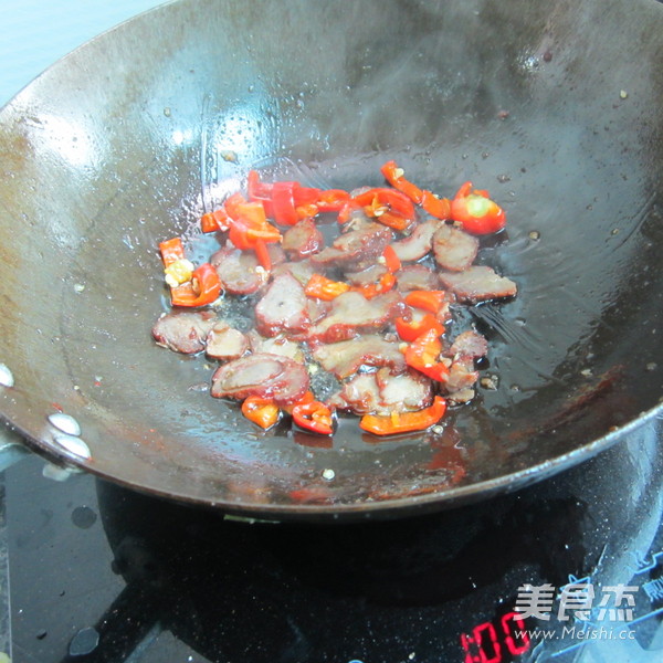 Barbecued Pork with Red Chili recipe