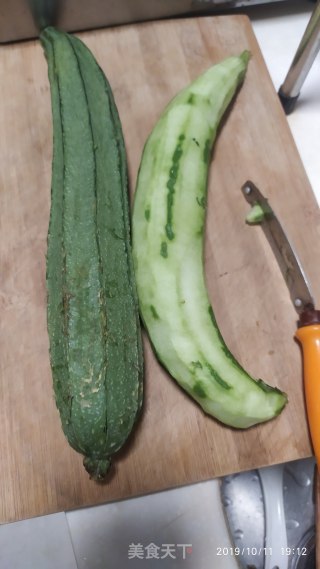 Pork Fried Loofah recipe