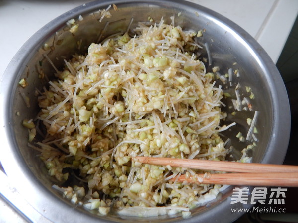 Gourd Vermicelli Buns recipe