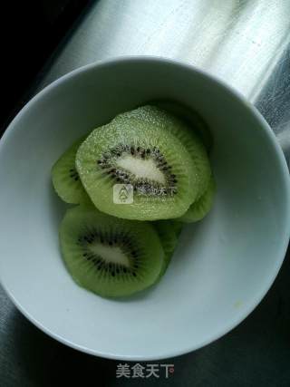 Kiwi Mango Smoothie recipe