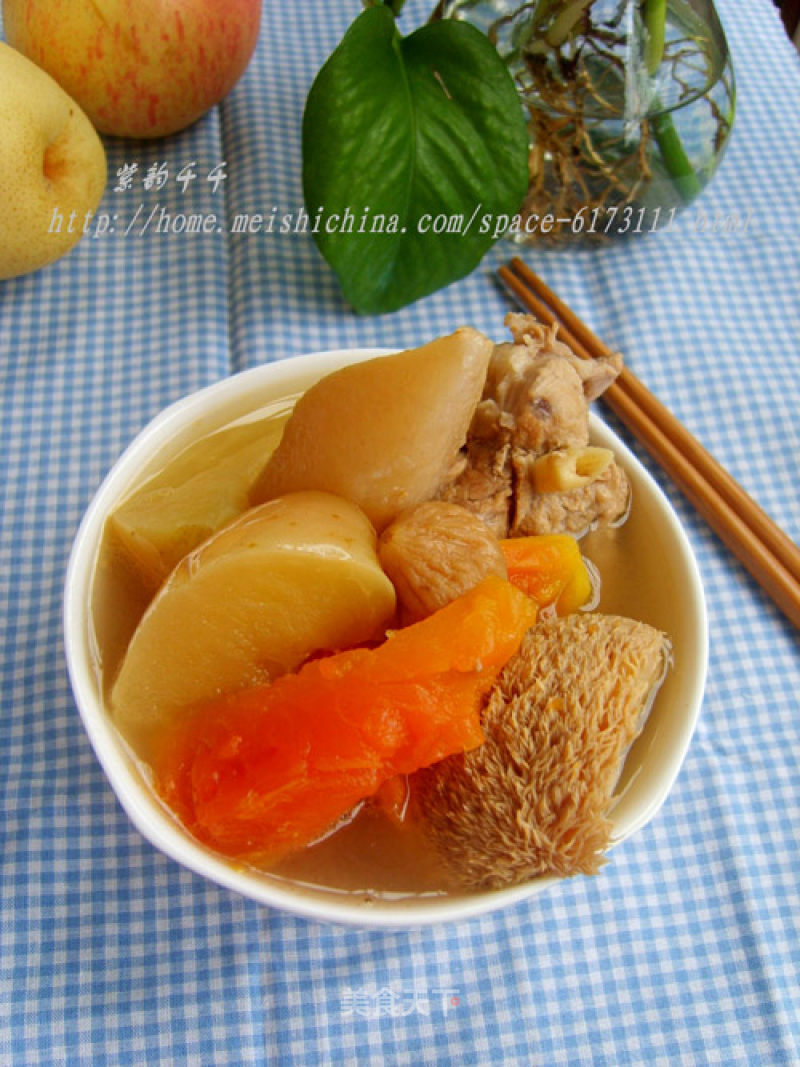 [pingbu Lao Huo Liang Soup-spring Edition] Four Fruit Pot Pig Show recipe