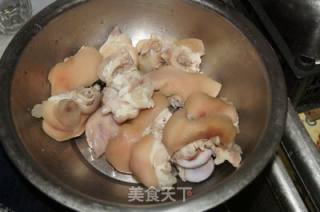 Peanut Stewed Trotter recipe