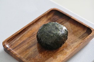 Kumamoto Curry Beef Brisket Mixed Grain Rice Ball recipe