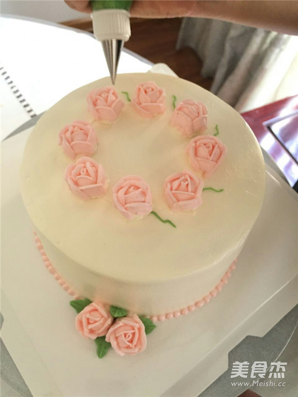 Creamy Frosted Rose Flower Cake recipe