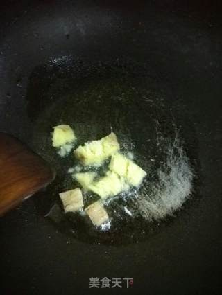 Beef Brisket Stewed with Radish recipe