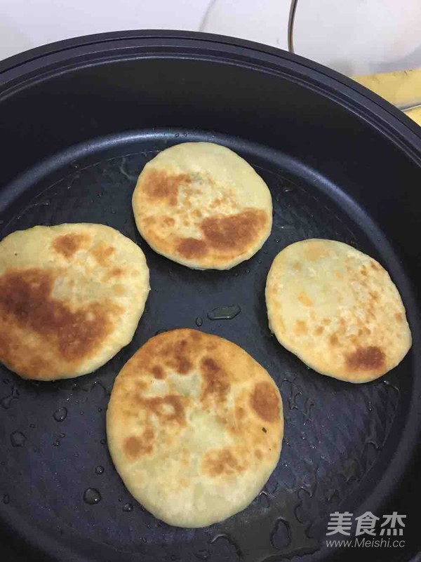 Leek Pancakes with Fruit recipe