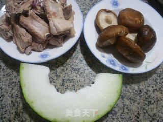 Mushroom and Winter Melon Pork Rib Soup recipe