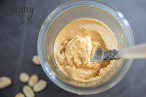 Homemade Unsweetened and Unsalted Peanut Butter (grain & Smooth) | Healthy·three Meals recipe