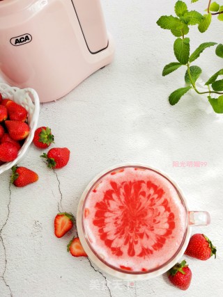 Strawberry Yogurt Cup recipe