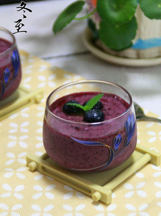 Blueberry Yogurt Shake recipe