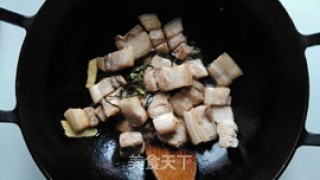 Braised Squid with Pork Belly recipe