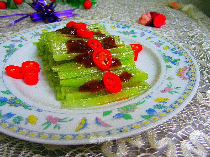 Lettuce Strips in Oyster Sauce recipe