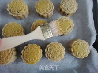 Five Kernel Moon Cakes recipe