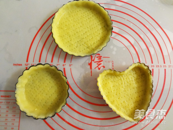 Low-oil and Low-sugar Fruit Pie recipe