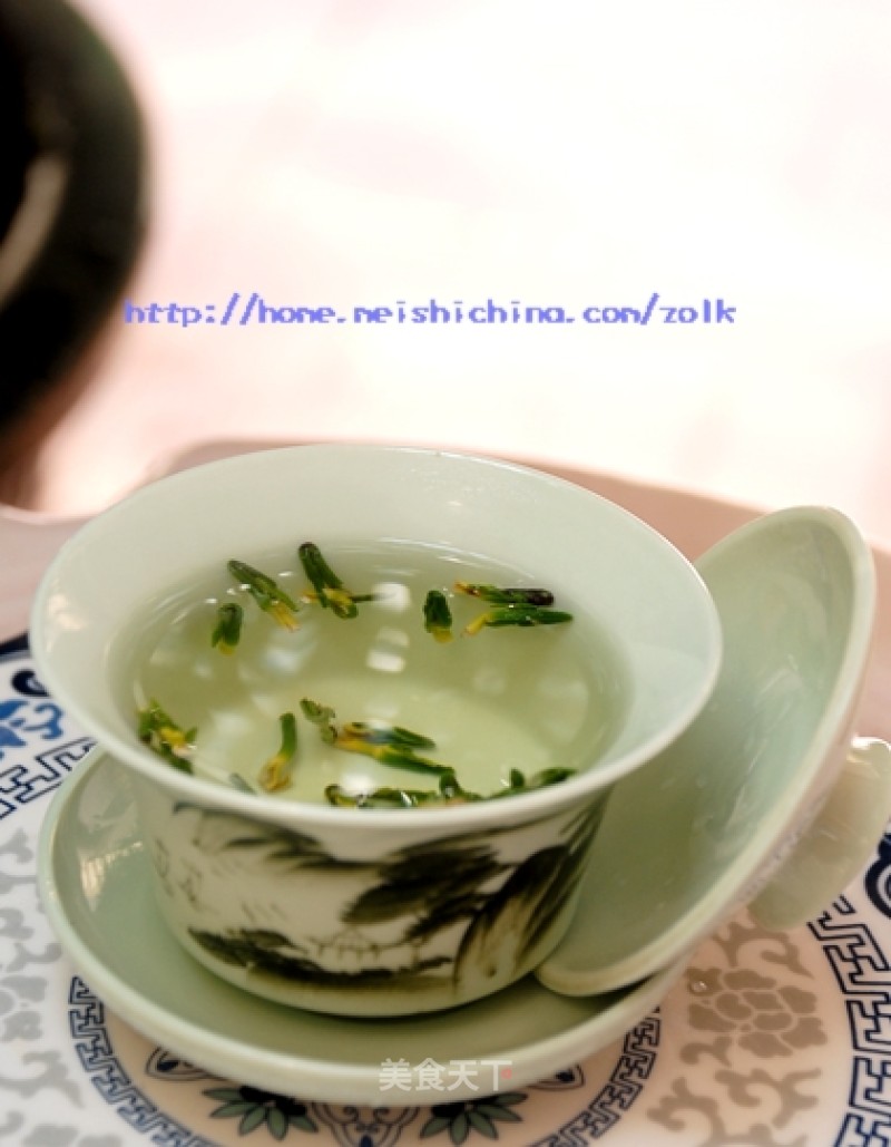 Lotus Core Tea for Clearing Away Heat and Removing Fire recipe