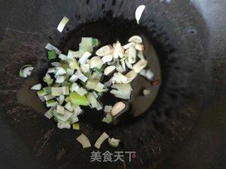 New Method of Dried Squid-fried Squid with Colored Pepper recipe