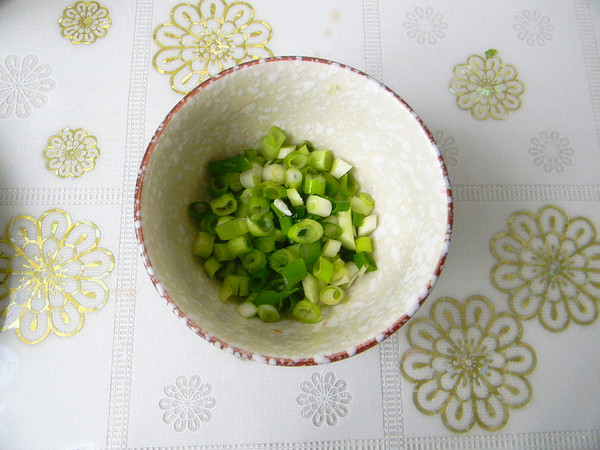 Marinated Noodles with Tomato and Egg recipe