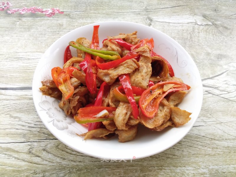 Fried Gluten with Red Pepper recipe