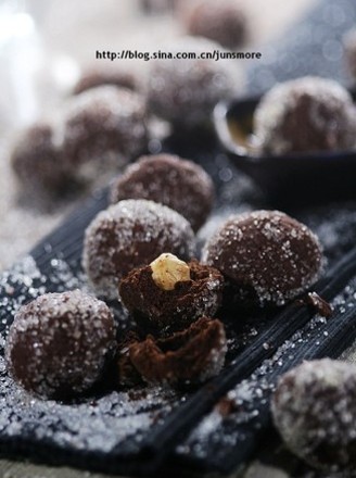 Hazelnut Chocolate Balls recipe