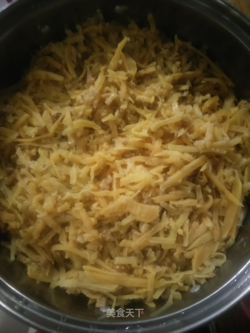 Hometown Dishes^_^steamed Sweet Potato Shreds recipe