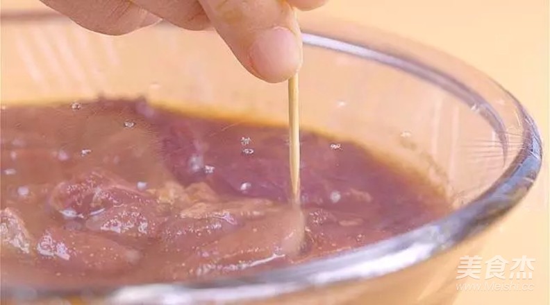 Microwave Wine-flavored Beef Jerky recipe
