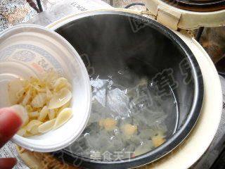 Lily Sydney White Fungus Soup recipe