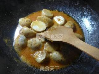 Stir-fried Taro with Beef Sauce recipe