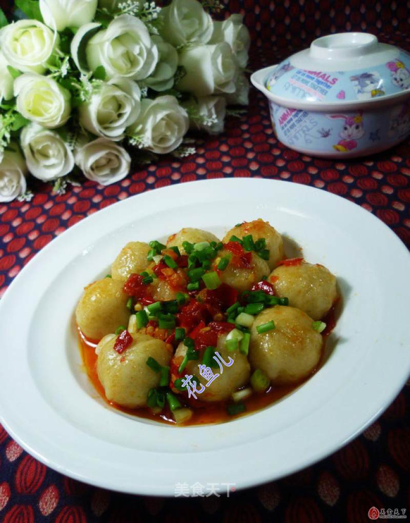 Stir-fried Small Fish Balls with Chopped Pepper