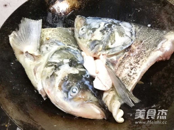 Mushroom Tofu Fish Head Soup recipe