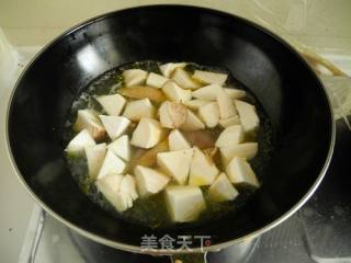 Stupid Chicken Soup with Pleurotus Eryngii and Sea Cucumber recipe