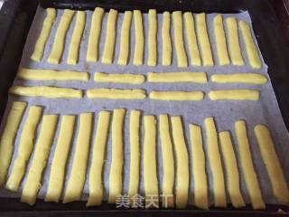 #四session Baking Contest and It's Love to Eat Festival#simple Fast Hand Extra Thick Milk Stick Biscuits recipe