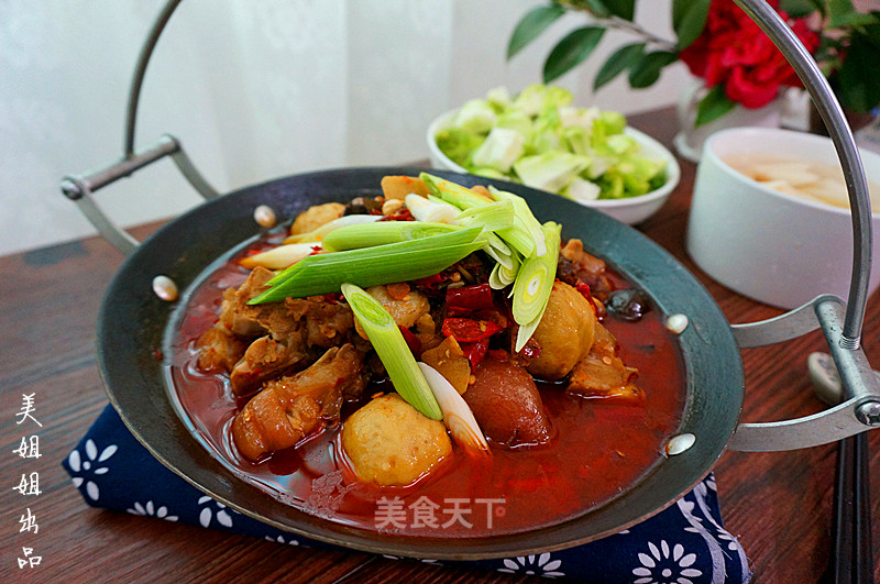 Spicy Pig's Feet Hot Pot - Meet Together in Winter recipe