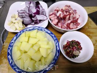 Stewed Beef Brisket with Potatoes recipe